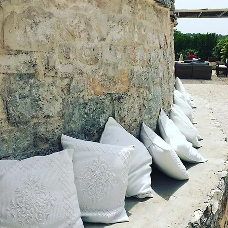 לינה וארוחת בוקר Lemoredinella 3*